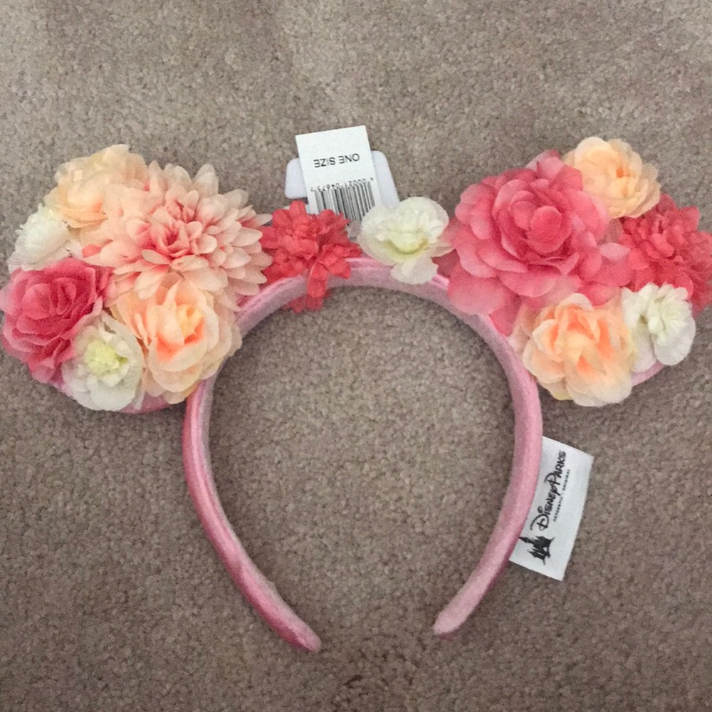 Disney parks flower Minnie ears